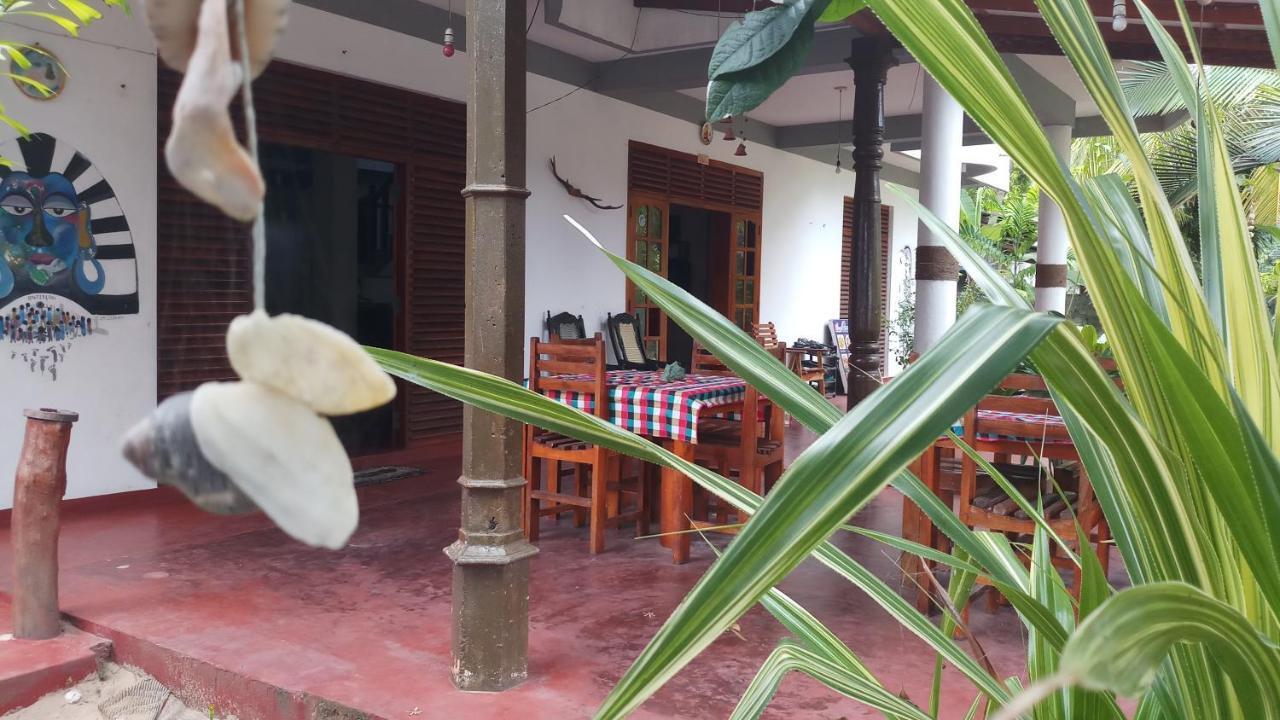 טנגלה Julie Guest House מראה חיצוני תמונה